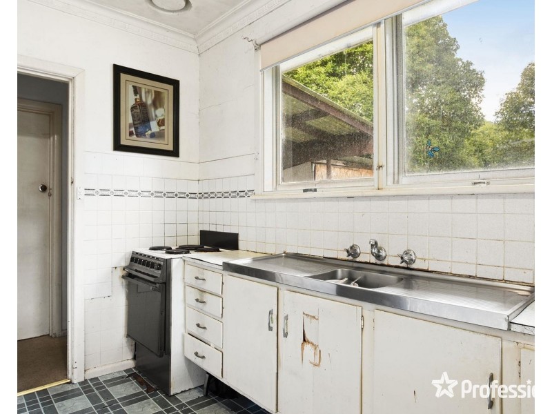 22 Selkirk Avenue, Wantirna VIC 3152