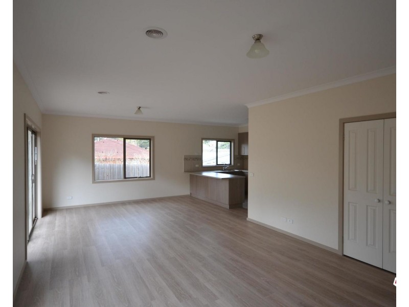 2/5 Alex Court, Mooroolbark VIC 3138