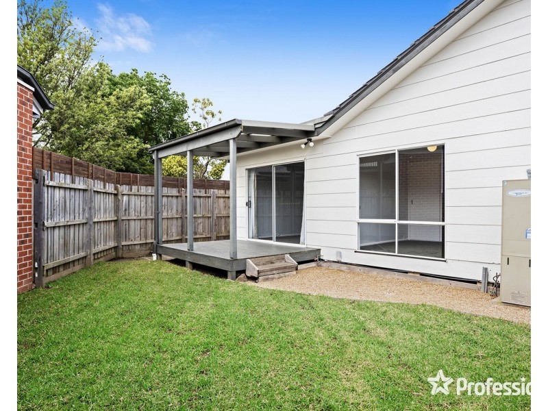 55 Cardigan Road, Mooroolbark VIC 3138