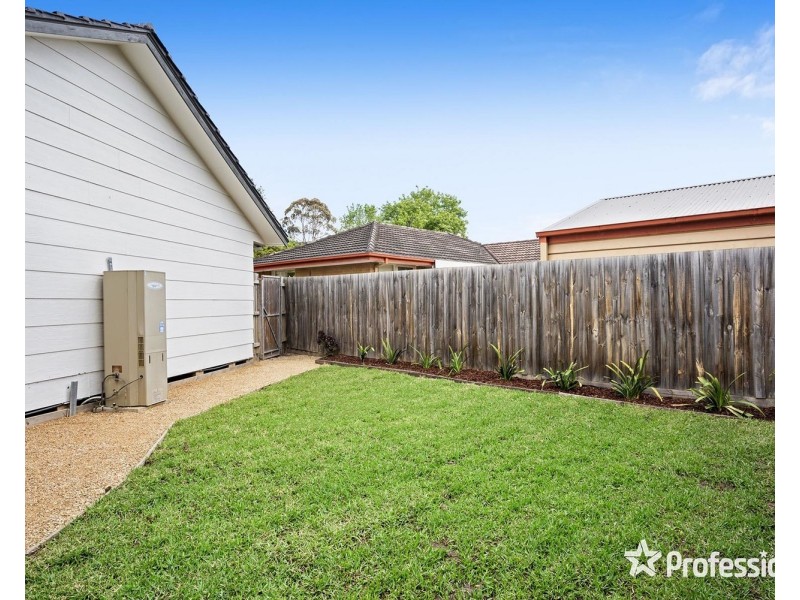 55 Cardigan Road, Mooroolbark VIC 3138