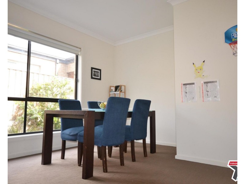 45 Tanika Circuit, Croydon VIC 3136