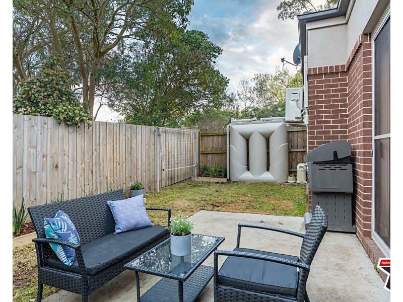 2 Cedar Close, Mooroolbark VIC 3138