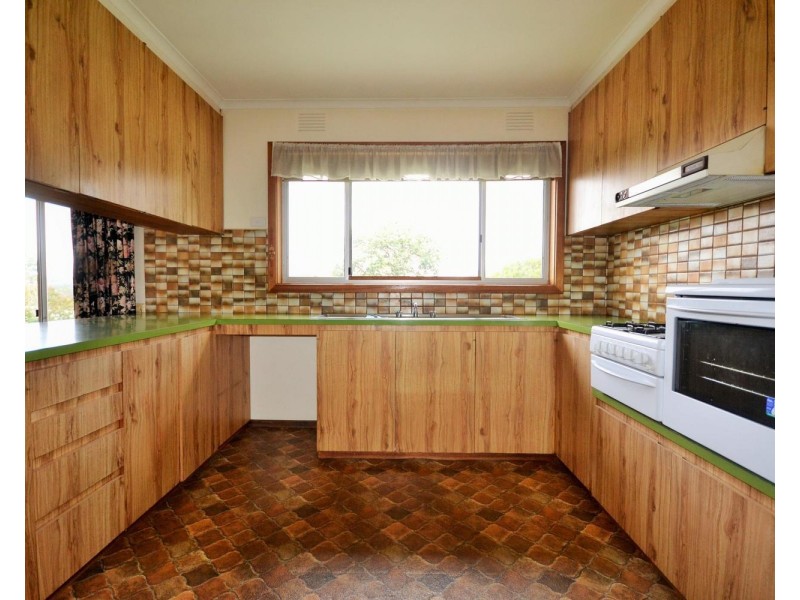 18 Humber Road, Croydon North VIC 3136