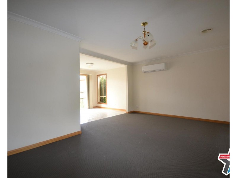 64 Eileen Grove, Woori Yallock VIC 3139