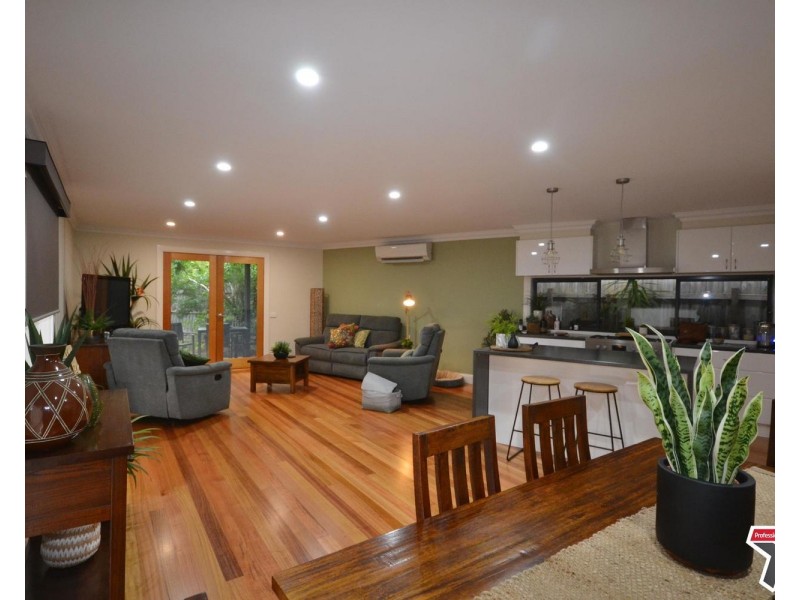 14a Rowan Street, Croydon VIC 3136