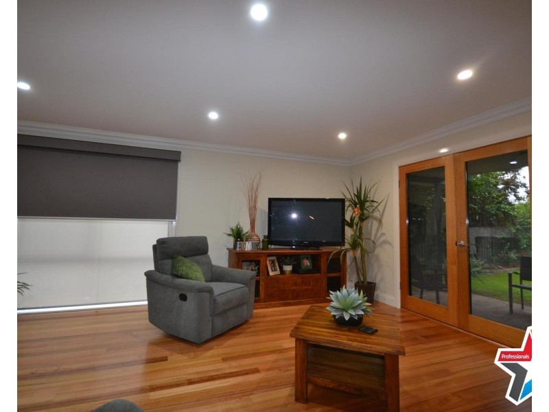 14a Rowan Street, Croydon VIC 3136