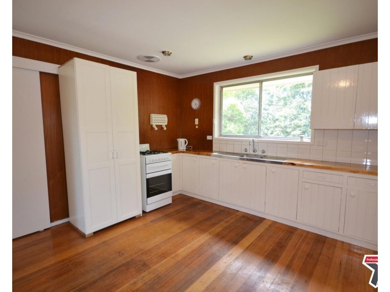 5 Hartwell Court, Mooroolbark VIC 3138