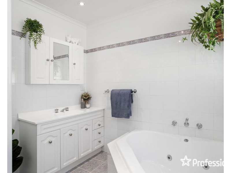 11 Mattea Court, Lilydale VIC 3140