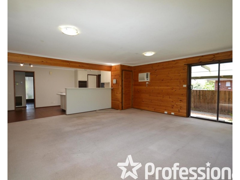 4 Penrose Court, Croydon North VIC 3136