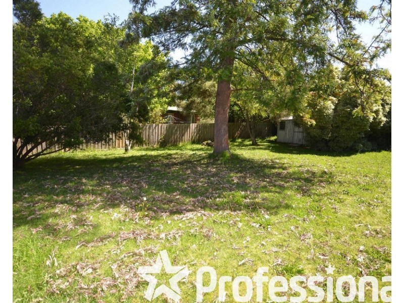 4 Penrose Court, Croydon North VIC 3136