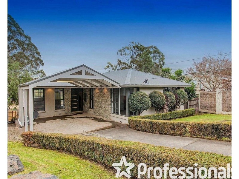 42 Chirnside Drive, Chirnside Park VIC 3116