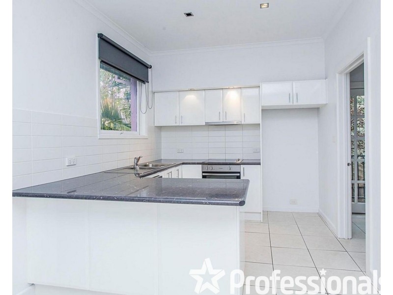 42 Chirnside Drive, Chirnside Park VIC 3116