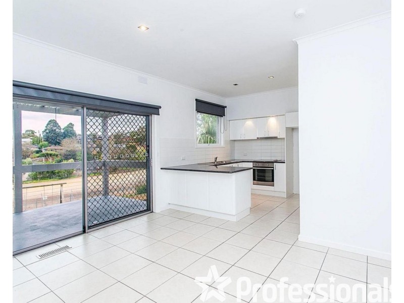 42 Chirnside Drive, Chirnside Park VIC 3116