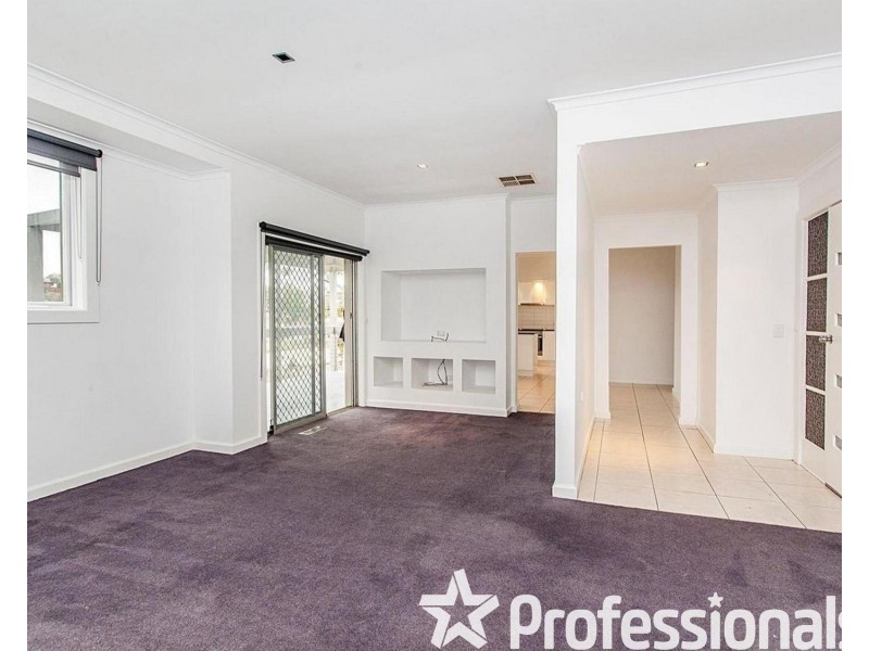42 Chirnside Drive, Chirnside Park VIC 3116