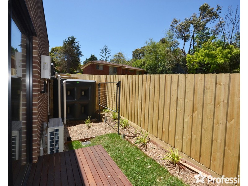 4/46 Winyard Drive, Mooroolbark VIC 3138