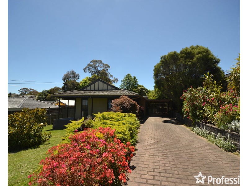 47 Old Kent Road, Mooroolbark VIC 3138