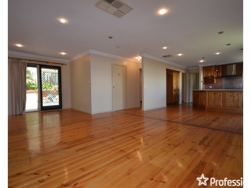 47 Old Kent Road, Mooroolbark VIC 3138