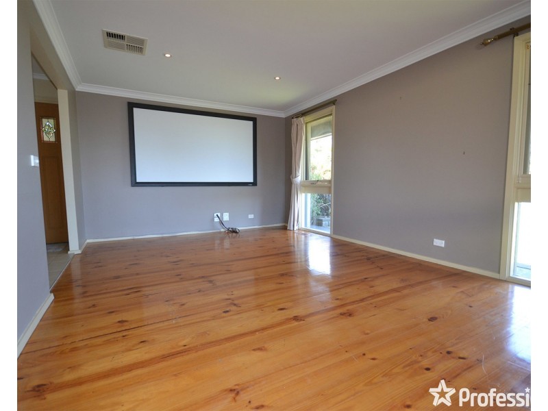 47 Old Kent Road, Mooroolbark VIC 3138