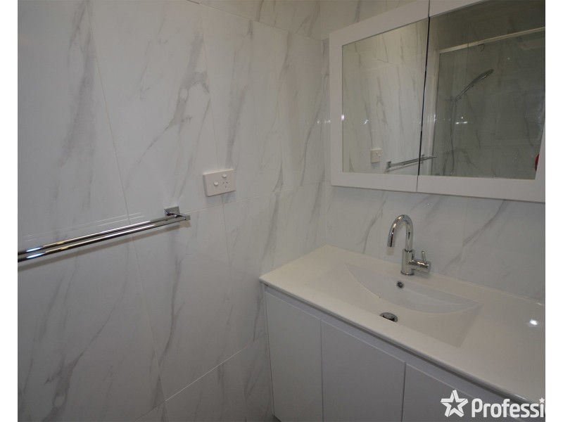 47 Old Kent Road, Mooroolbark VIC 3138