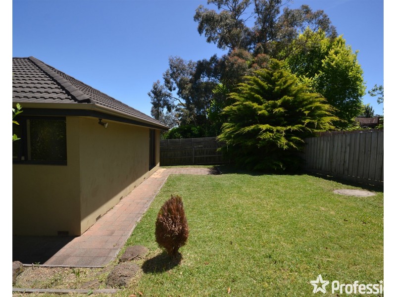 47 Old Kent Road, Mooroolbark VIC 3138