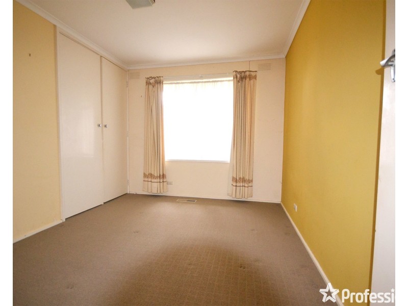 3 Uralla Court, Mooroolbark VIC 3138