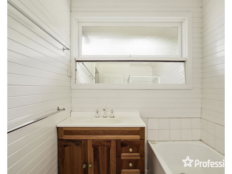 7 Hansford Close, Kilsyth VIC 3137