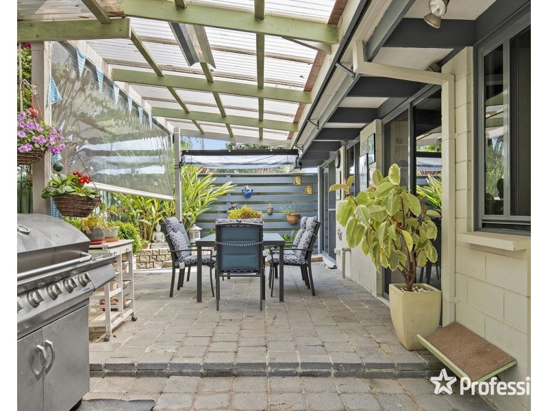 32 Jacaranda Avenue, Kilsyth VIC 3137