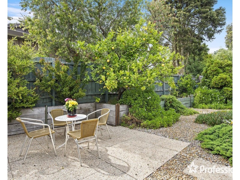 32 Jacaranda Avenue, Kilsyth VIC 3137