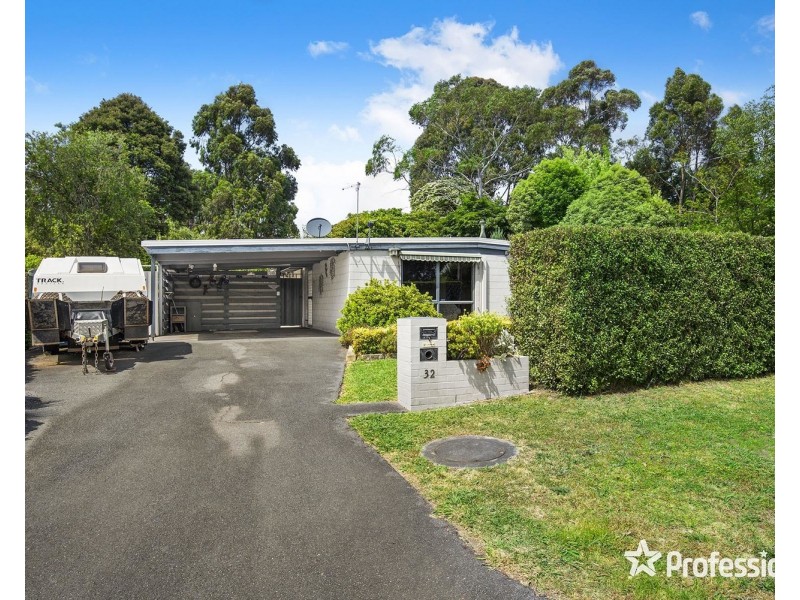 32 Jacaranda Avenue, Kilsyth VIC 3137