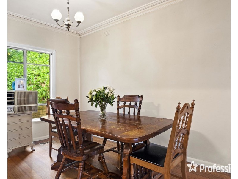 4 Todd Court, Croydon VIC 3136