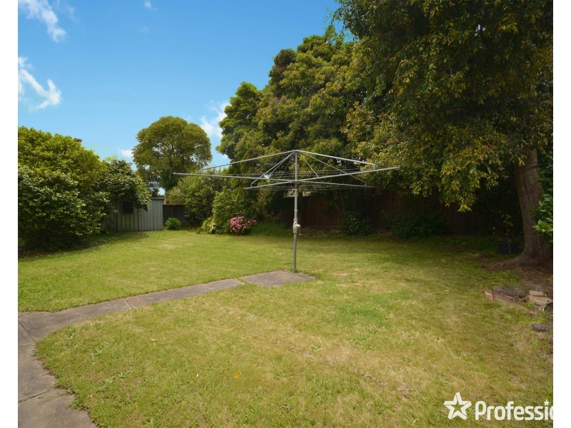 5 Union Road, Wandin North VIC 3139