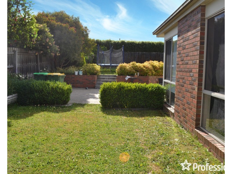 11 Glenloth Avenue, Lilydale VIC 3140