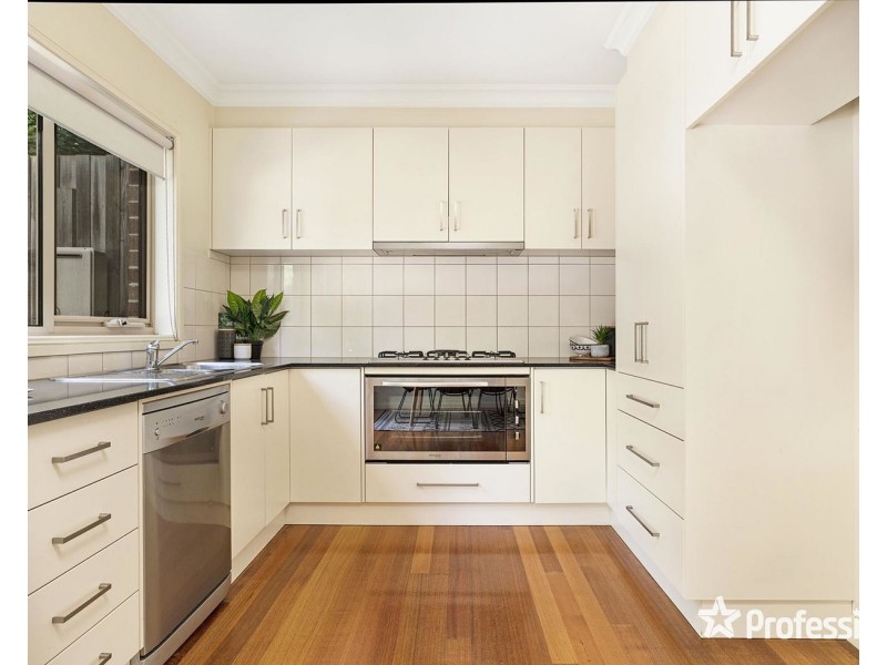 2/4-6 Cambridge Road, Mooroolbark VIC 3138