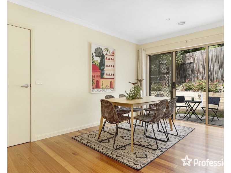 2/4-6 Cambridge Road, Mooroolbark VIC 3138