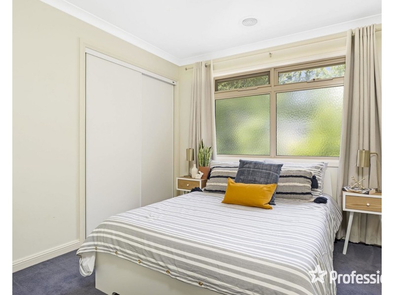 2/4-6 Cambridge Road, Mooroolbark VIC 3138