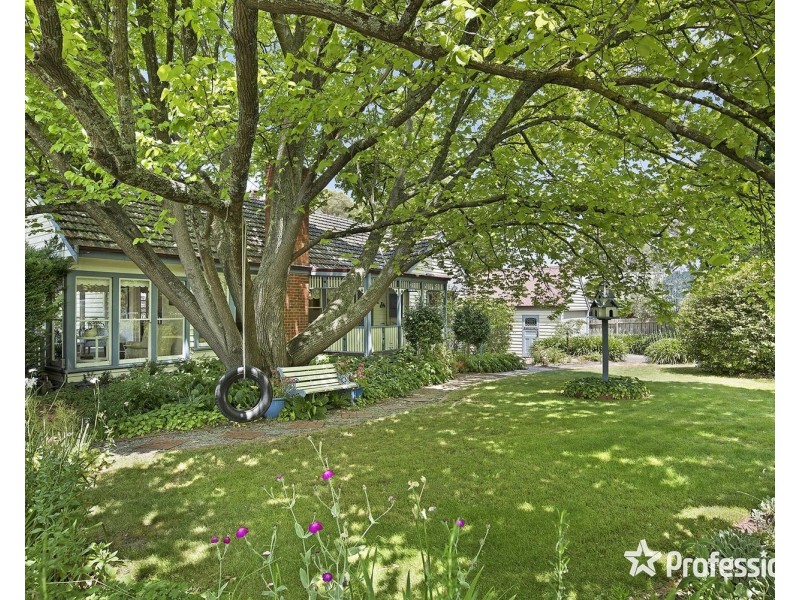 37 Bayswater Road, Croydon VIC 3136