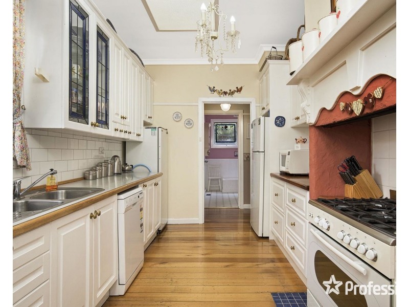 37 Bayswater Road, Croydon VIC 3136