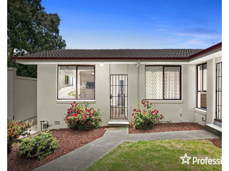 4/24 Mount Dandenong Road, Ringwood East VIC 3135