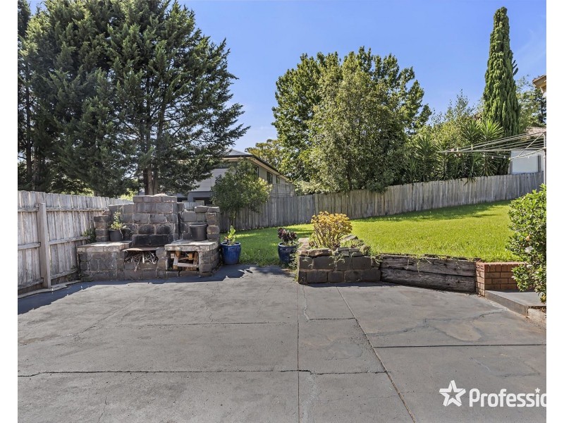 254 Manchester Road, Mooroolbark VIC 3138