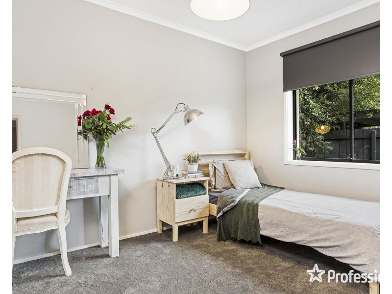 56 Blackburn Road, Mooroolbark VIC 3138