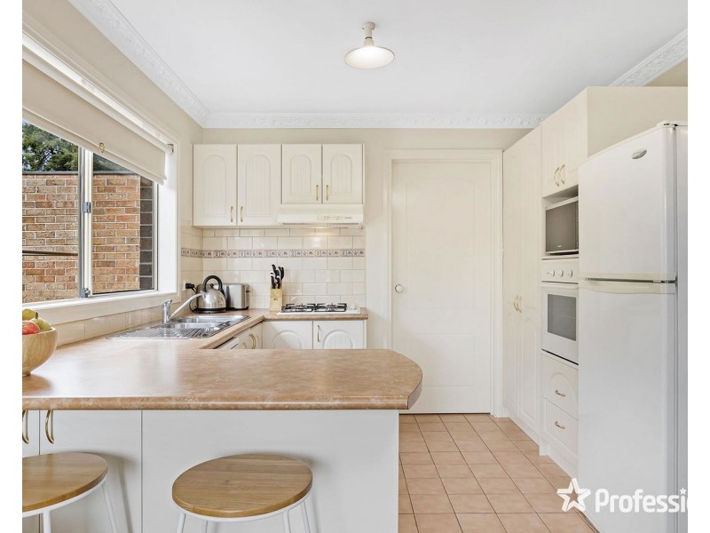 12/15 Cambridge Road, Mooroolbark VIC 3138