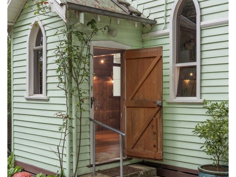 12 Watkins Crescent, Mount Evelyn VIC 3796