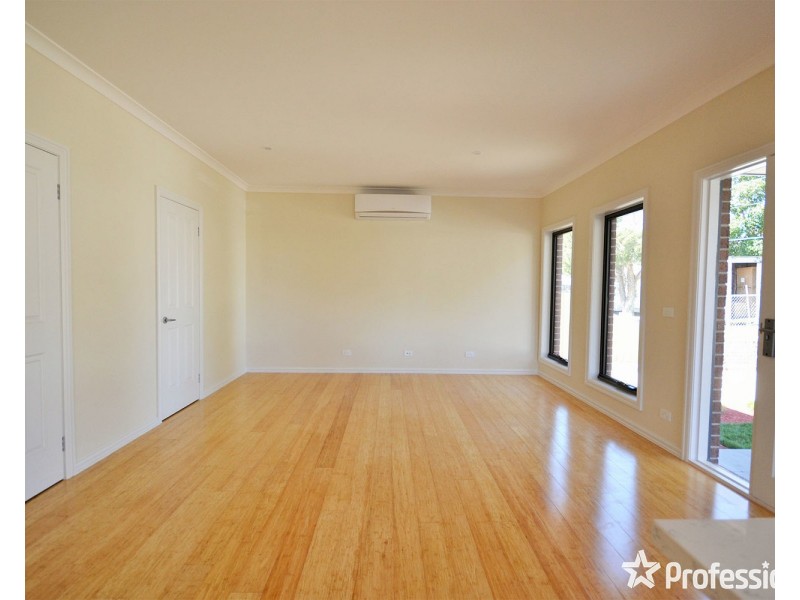 1/36 Jackson Street, Croydon VIC 3136