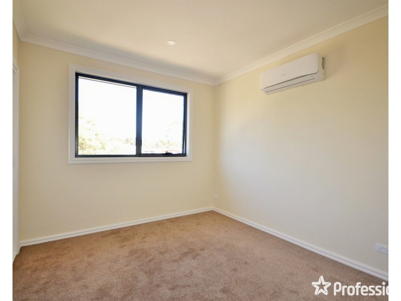 1/36 Jackson Street, Croydon VIC 3136