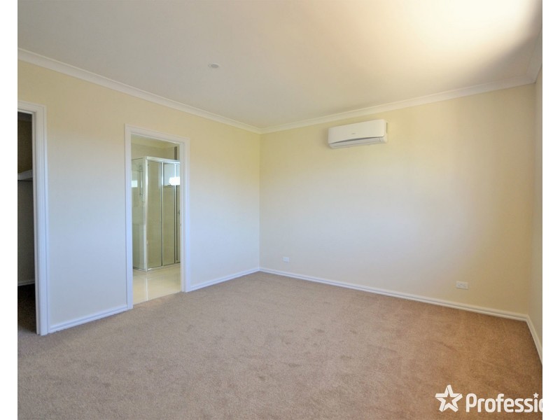 1/36 Jackson Street, Croydon VIC 3136