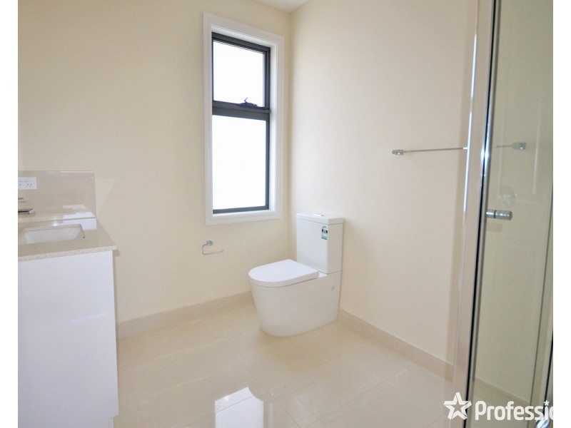 1/36 Jackson Street, Croydon VIC 3136