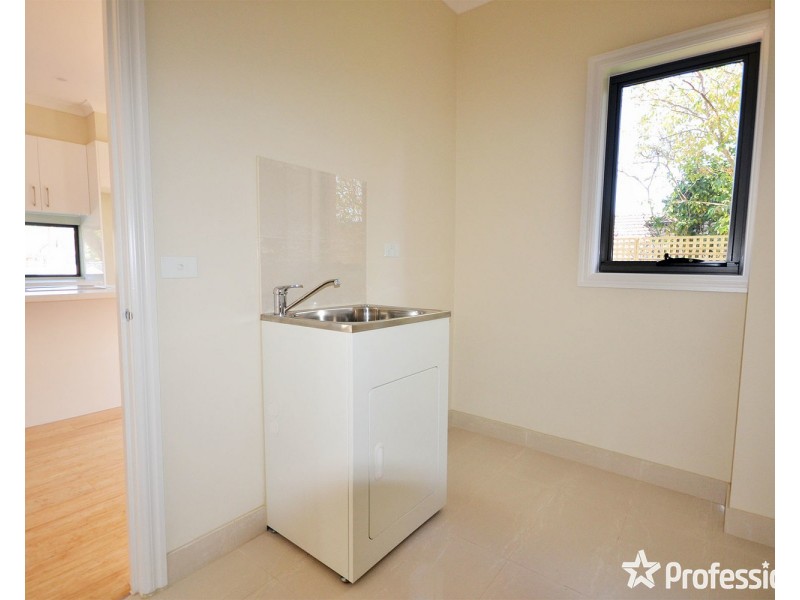 1/36 Jackson Street, Croydon VIC 3136