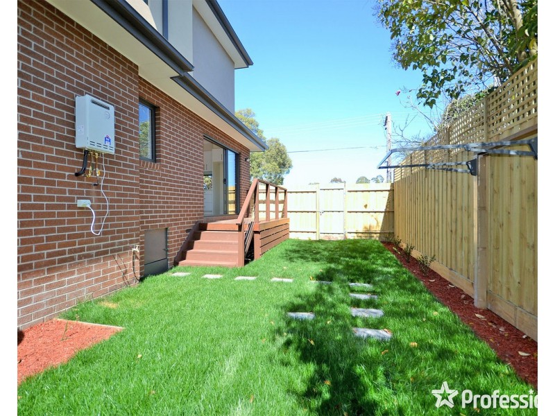 1/36 Jackson Street, Croydon VIC 3136