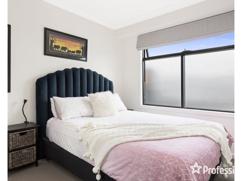 203/18 Myrtle Street, Bayswater VIC 3153