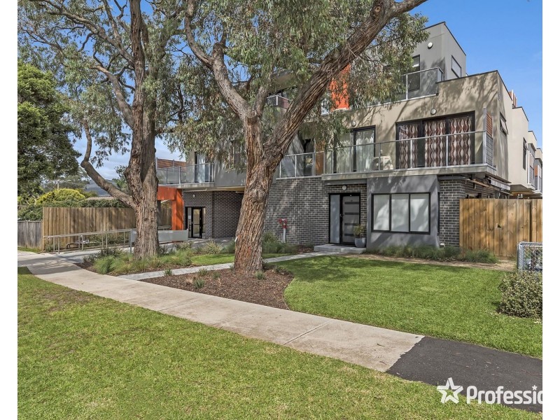 203/18 Myrtle Street, Bayswater VIC 3153